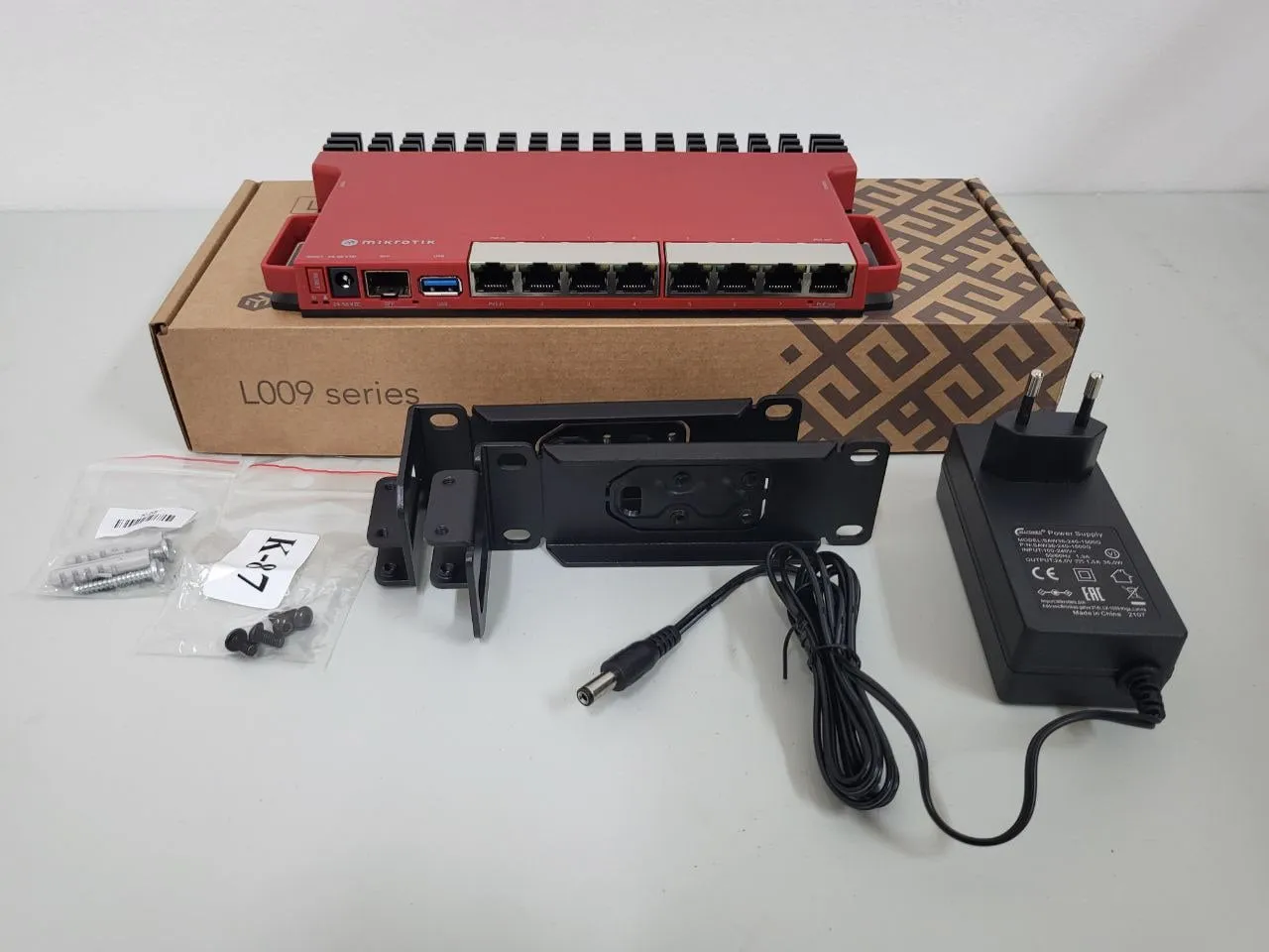 Mikrotik L009UiGS-RM