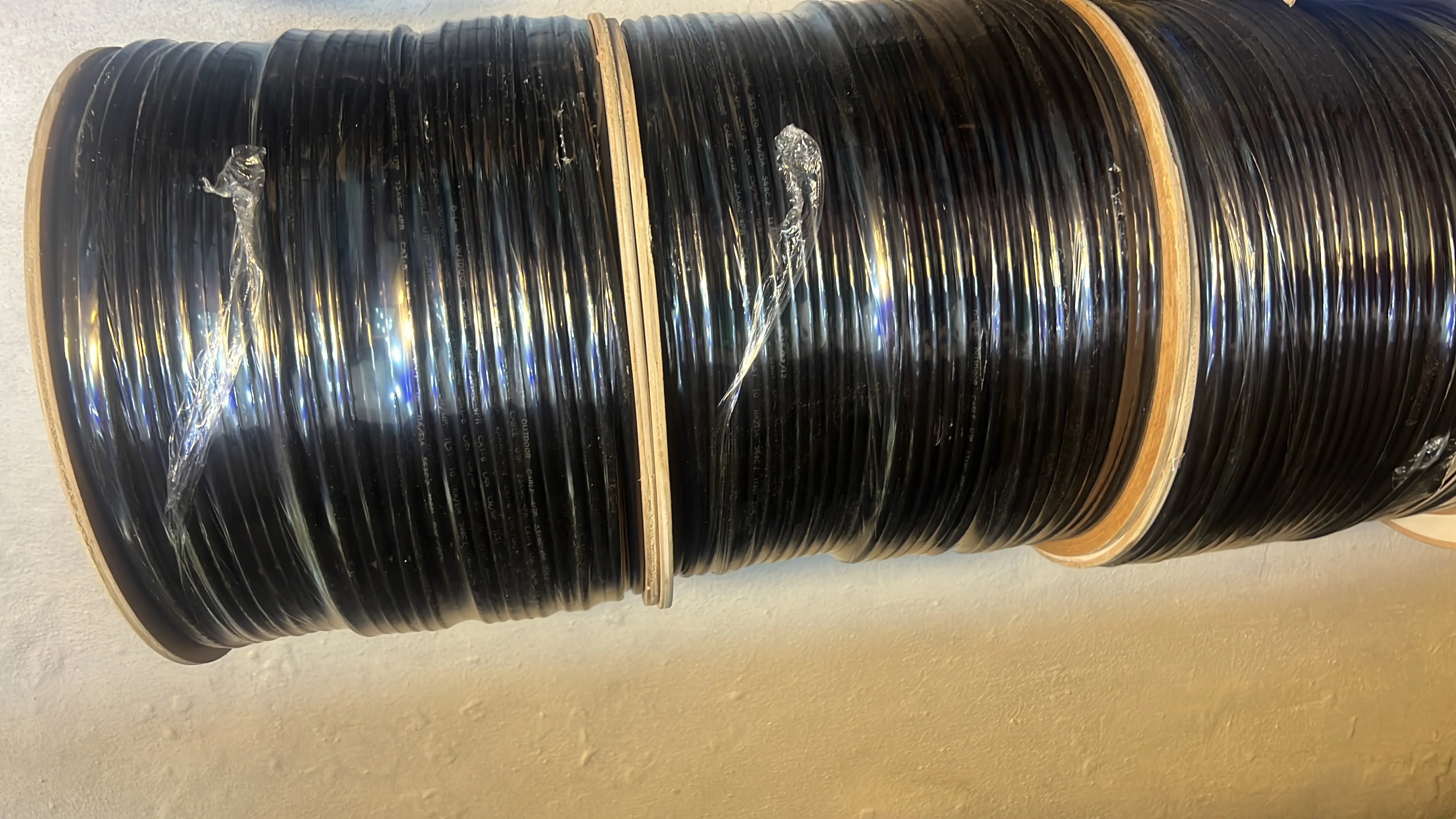 Dlink cat6 Ethernet cable outdoor 300m